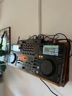 2x Pioneer XDJ-700 + DJM-850 + Wood Wall Mount - Smoke Free, Muziek en Instrumenten, Dj-sets en Draaitafels, Ophalen, Zo goed als nieuw