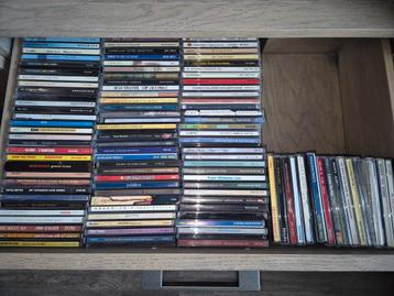 Cd s van alles wat beschikbaar voor biedingen