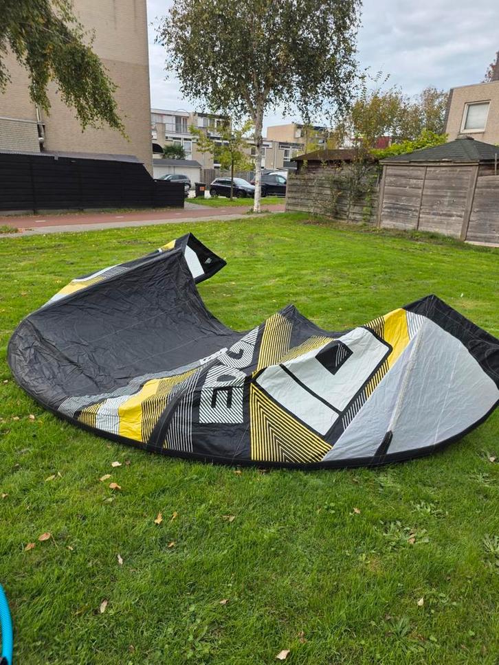 Ozone Edge 10m Kite - Top Conditie!, Watersport en Boten, Kitesurfen, 10 m², Geen board, Ophalen of Verzenden