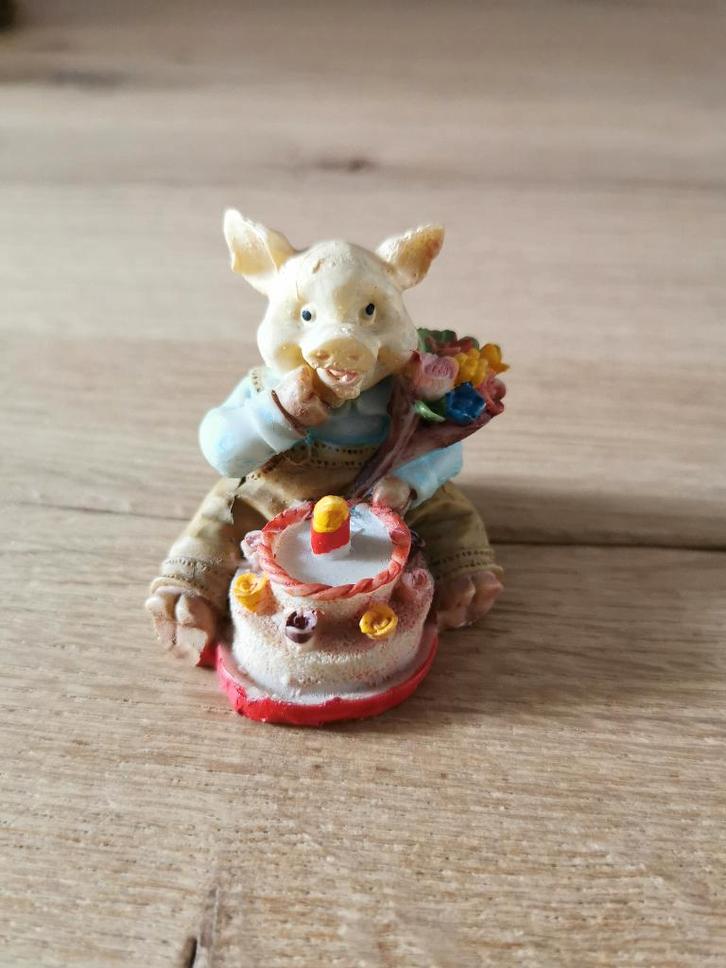 Varken jarig, Verzamelen, Beelden en Beeldjes, Zo goed als nieuw, Dier, Ophalen of Verzenden