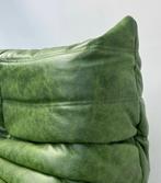 Togo Chair in Green  attributed to M. Ducaroy - Ligne Roset., Paris, Overige kleuren, Design, Leer