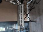Casio CTK 810, Contacten en Berichten