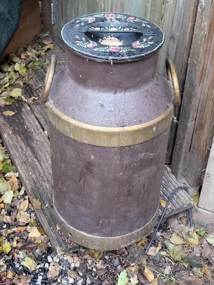 Oude Melkbus met Bloemendeksel, Antiek en Kunst, Antiek | Overige Antiek, Ophalen of Verzenden