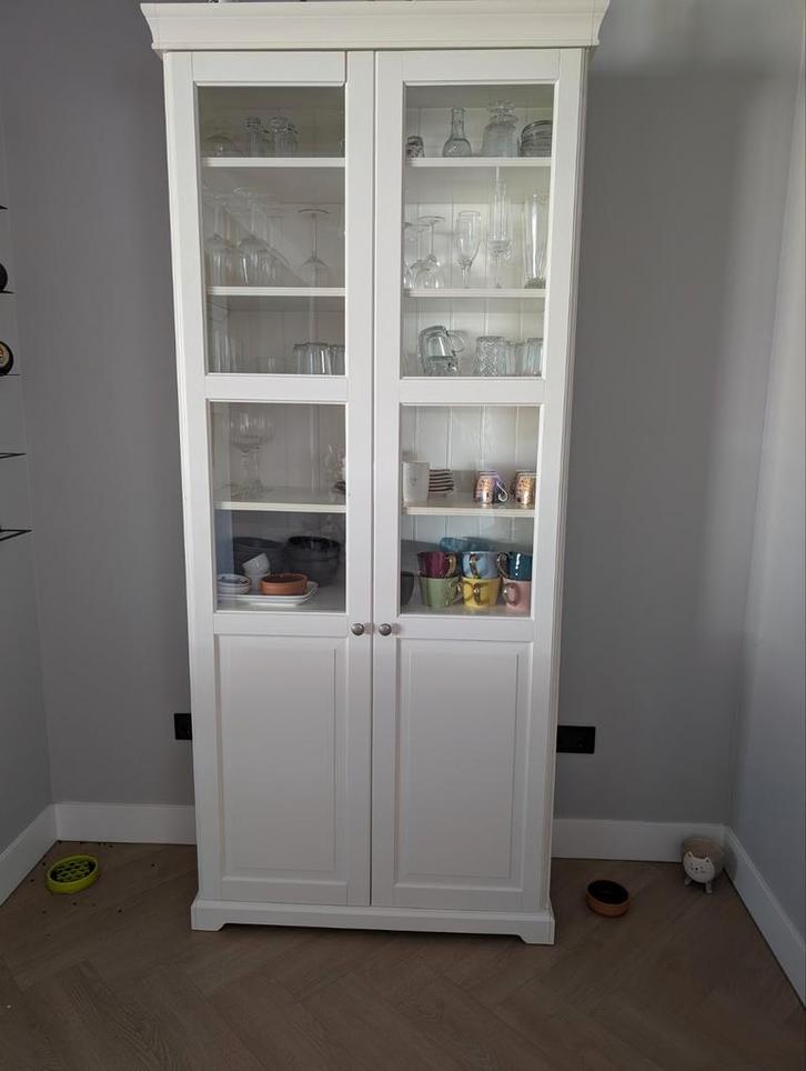 Vitrinekast Ikea, Huis en Inrichting, Kasten | Vitrinekasten, Gebruikt, 150 tot 200 cm, 25 tot 50 cm, Ophalen