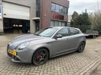 !!! MOTOR-SCHADE !!! Alfa Romeo  Guilietta Quadrifoglio, Ophalen, Zilver of Grijs, Benzine, Overige carrosserieën