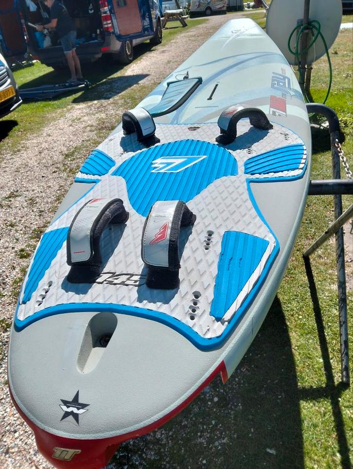 Fanatic Stingray TT.145 ltr, Watersport en Boten, Windsurfen, Gebruikt, Plank, 250 tot 300 cm, Met vin(nen), 7 m² of meer, Ophalen