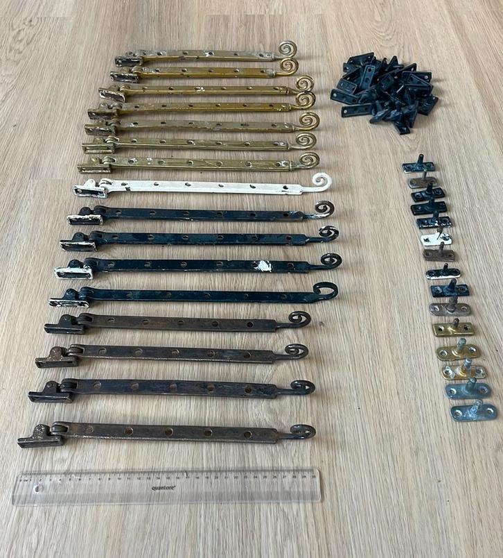 16x antieke Raamuitzetters met KRUL! JAREN 30 raamuitzetter, Doe-het-zelf en Verbouw, Metalen, Ophalen of Verzenden