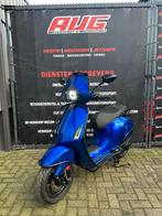 Custom Vespa Sprint 2v carburateur 80cc 2017 CANDY BLUE, Ophalen, Zo goed als nieuw