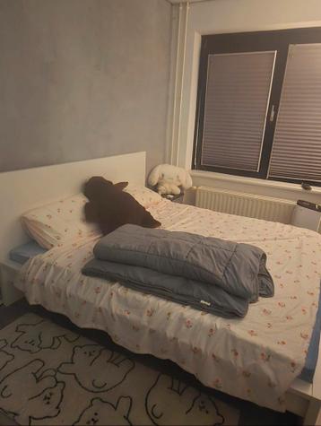 Ikea Malm bedframe 140x200 incl lattenbodem - afbeelding 1