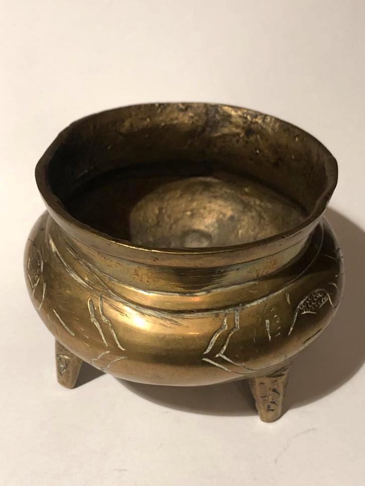 Vintage Chinese koperen wierookbrander met graveringen, Antiek en Kunst, Antiek | Koper en Brons, Brons, Ophalen of Verzenden