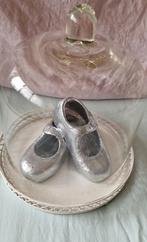 Stolp met schoen, Ophalen of Verzenden