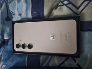 Galaxy s24 256GB/Galaxy s21 plus 128GB/Galaxy A33 5G 128GB  beschikbaar voor biedingen