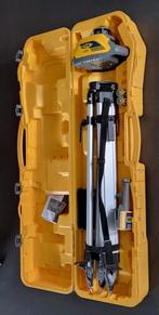 Spectra LL100N compleet met ontvanger, statief en baak, Doe-het-zelf en Verbouw, Ophalen, Zo goed als nieuw