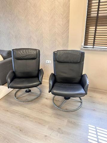 Leren draaistoel / relax stoel / vintage fauteuils beschikbaar voor biedingen