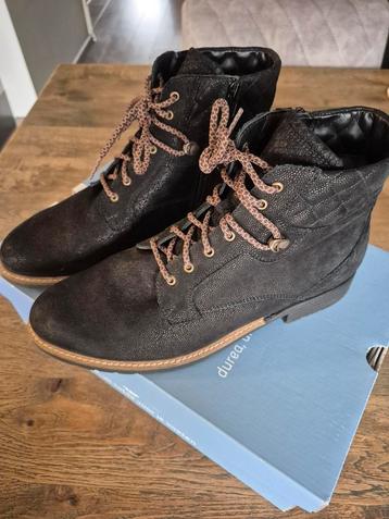 Durea leren halfhoge schoenen maat 39 beschikbaar voor biedingen
