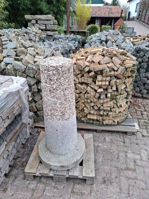Beton paal / aanrij beveiliging, Tuin en Terras, Palen, Balken en Planken, Gebruikt, Palen, 250 cm of meer, Ophalen