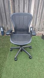 Herman Miller Aeron bureaustoel maat B, Ophalen, Zwart, Zo goed als nieuw, Bureaustoel