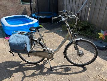 Elektrische Gazelle fiets beschikbaar voor biedingen