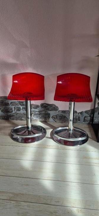 Twee barkrukken, Huis en Inrichting, Krukjes, Gebruikt, Kunststof, Ophalen