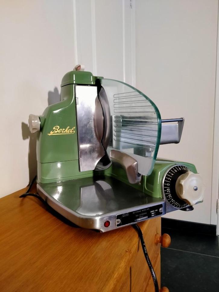 Mooie brocante groene Berkel 836 snijmachine ., Huis en Inrichting, Keuken | Keukenbenodigdheden, Zo goed als nieuw, Ophalen