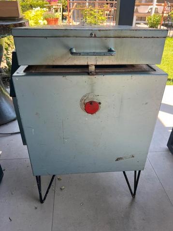 Vingerling oven, bovenlader 50x50x77 inhoud 30 ltr beschikbaar voor biedingen