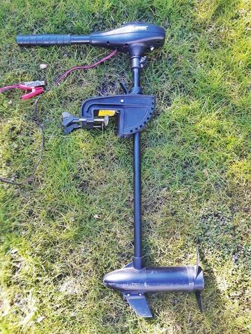 Fluistermoter TM30
Leuke 30 lbs fluister buitenboordmoter beschikbaar voor biedingen