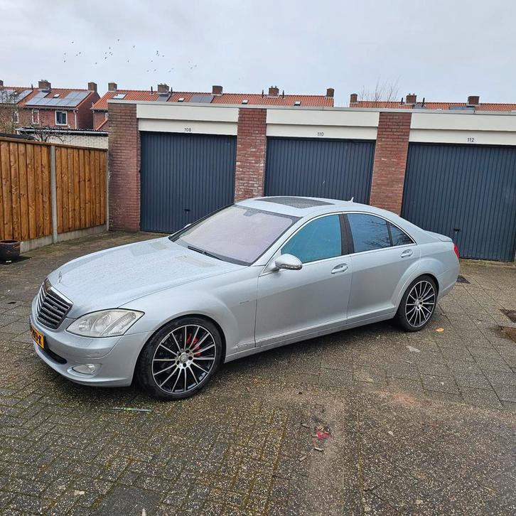 Mercedes s350 in prijs verlaagd, Auto's, Mercedes-Benz, Particulier, S-Klasse, ABS, Airbags, Airconditioning, Alarm, Bluetooth