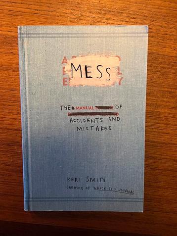 Mess the manual of accidents and mistakes - boek ongebruikt  beschikbaar voor biedingen