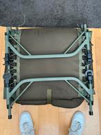 Trakker RLX Flat 6 Bedchair, Watersport en Boten, Hengelsport | Karpervissen, Ophalen, Zo goed als nieuw, Overige typen