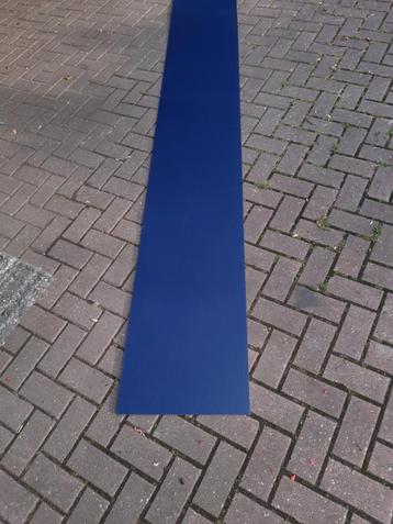borders trespa 3 mm dik ca 20 x 230 cm 2 euro per stuk  beschikbaar voor biedingen