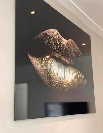 Aluart kunstwerk – Golden Lips– 120x180 cm - Luxe uitvoering beschikbaar voor biedingen
