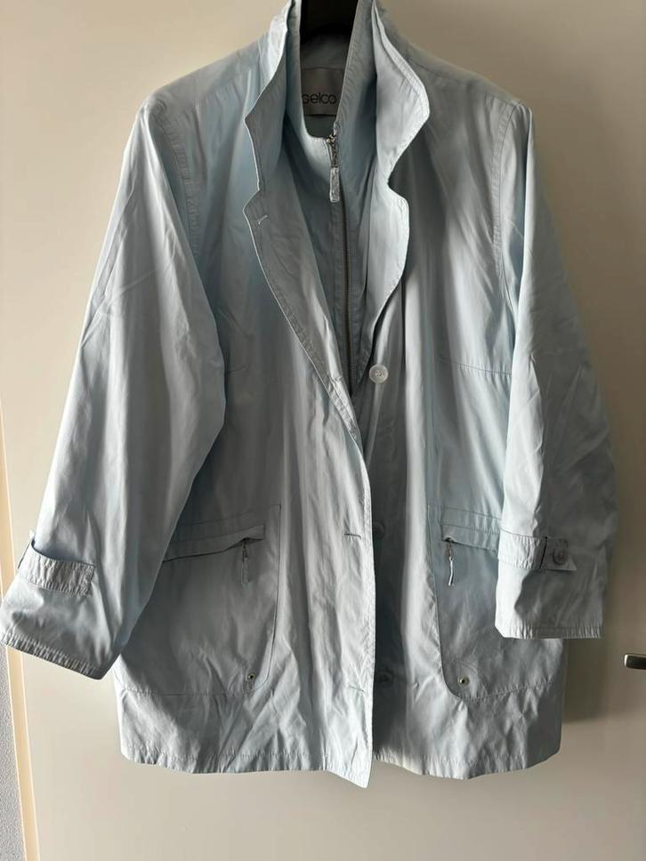 Nette lichtblauwe zomerjas maat 46, Kleding | Dames, Jassen | Zomer, Gedragen, Maat 46/48 (XL) of groter, Blauw, Ophalen of Verzenden