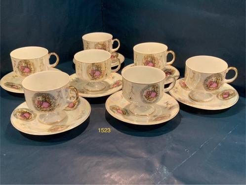 7 Versailles porselein vintage kop en schotel “parelmoer”, Antiek en Kunst, Antiek | Servies compleet, Ophalen of Verzenden