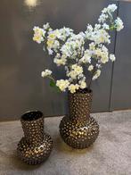 Mooie vazen Dots goud/brons met zijde bloesemtakken, Ophalen, Overige materialen, Overige kleuren, Zo goed als nieuw