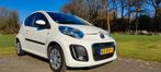 Citroën C1 1.0 3-DRS 2013 Wit, Auto's, Voorwielaandrijving, USB, Stof, Zwart