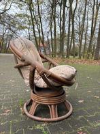 Rotan draaistoel vintage met origineel kussen, Ophalen, Gebruikt, Bruin, Vintage