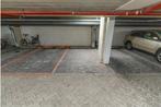 Te huur: parkeerplaats Utrecht Centrum - € 200 per/m, Huizen en Kamers, Garages en Parkeerplaatsen, Utrecht