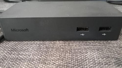 Microsoft Surface Dock, Computers en Software, Dockingstations, Gebruikt, Docking station, Ophalen of Verzenden