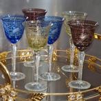 Gekleurde Boheems kristallen glazen met jacht beelden, Antiek en Kunst, Antiek | Glas en Kristal, Ophalen of Verzenden