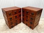 twee antieke BIJZETTAFELS ladekastjes ladeblokjes 1930 eiken, 45 tot 60 cm, Zo goed als nieuw, Hout, 55 tot 75 cm