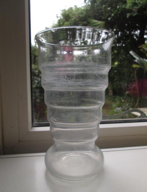 Leerdam K.P.C. de Bazel Geribbelde Vaas 21 cm Jaren 20, Antiek en Kunst, Antiek | Glas en Kristal, Ophalen of Verzenden