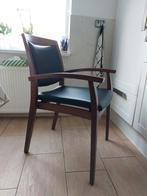 Comfortabele Seniorenstoel met Armleuningen, Huis en Inrichting, Stoelen, Ophalen, Gebruikt, Hout, Eén