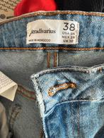 Stradivarius Jeans Maat 38, Kleding | Dames, Ophalen of Verzenden, Zo goed als nieuw, Blauw, W30 - W32 (confectie 38/40)