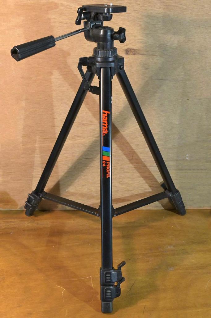 Statief Hama Profil 24, Audio, Tv en Foto, Fotografie | Statieven en Balhoofden, Gebruikt, Driepoot, Minder dan 150 cm, Ophalen of Verzenden