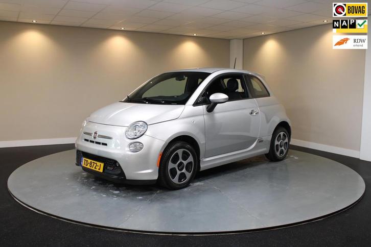 Fiat 500 E *100% Electric* Carplay|Navi|Cruise, Auto's, Fiat, Bedrijf, Te koop, 500E, ABS, Airbags, Airconditioning, Android Auto