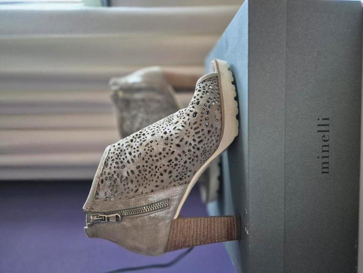 Minelli leren enkellaarsjes, Kleding | Dames, Schoenen, Gedragen, Grijs, Ophalen of Verzenden