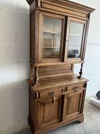 Hout antieken kast, Ophalen
