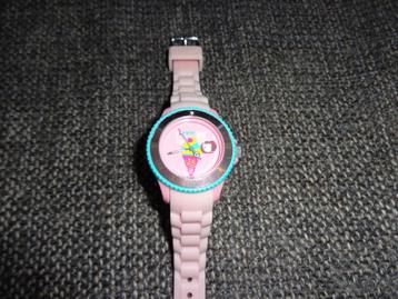 roze meisjeshorloge van Icewatch  beschikbaar voor biedingen