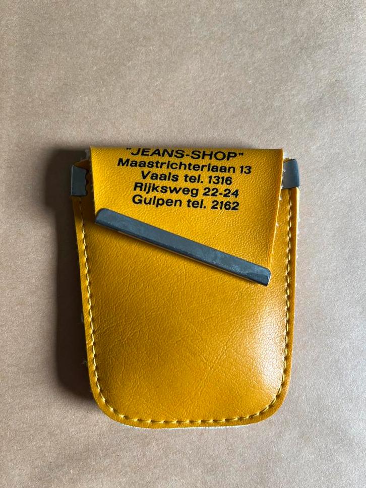 Jeans Shop Gulpen - Vaals nostalgie - retro, Sieraden, Tassen en Uiterlijk, Portemonnees, Zo goed als nieuw, Ophalen of Verzenden
