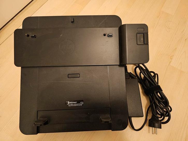 HP 2013 UltraSlim Docking Station, Computers en Software, Dockingstations, Gebruikt, Laptop, Ophalen
